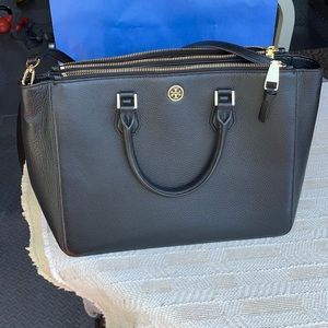Tory Burch black purse
